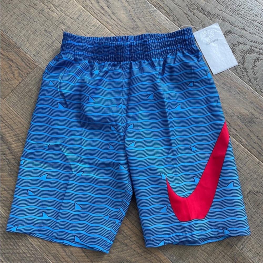 Nike big boys swim trunks size xs